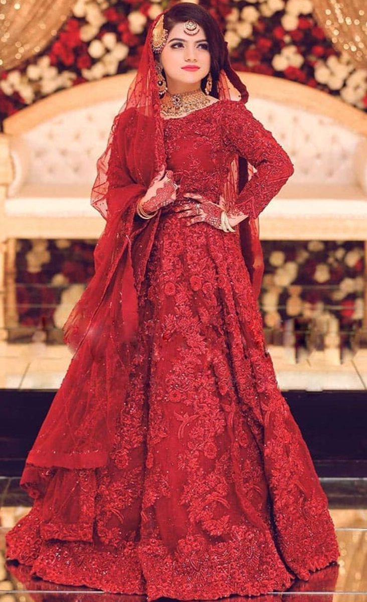 Mariam & Maria Luxury Wedding Edition – MD-340 Heavy Embroidered Net Suit with 3D Florals & Stone Work