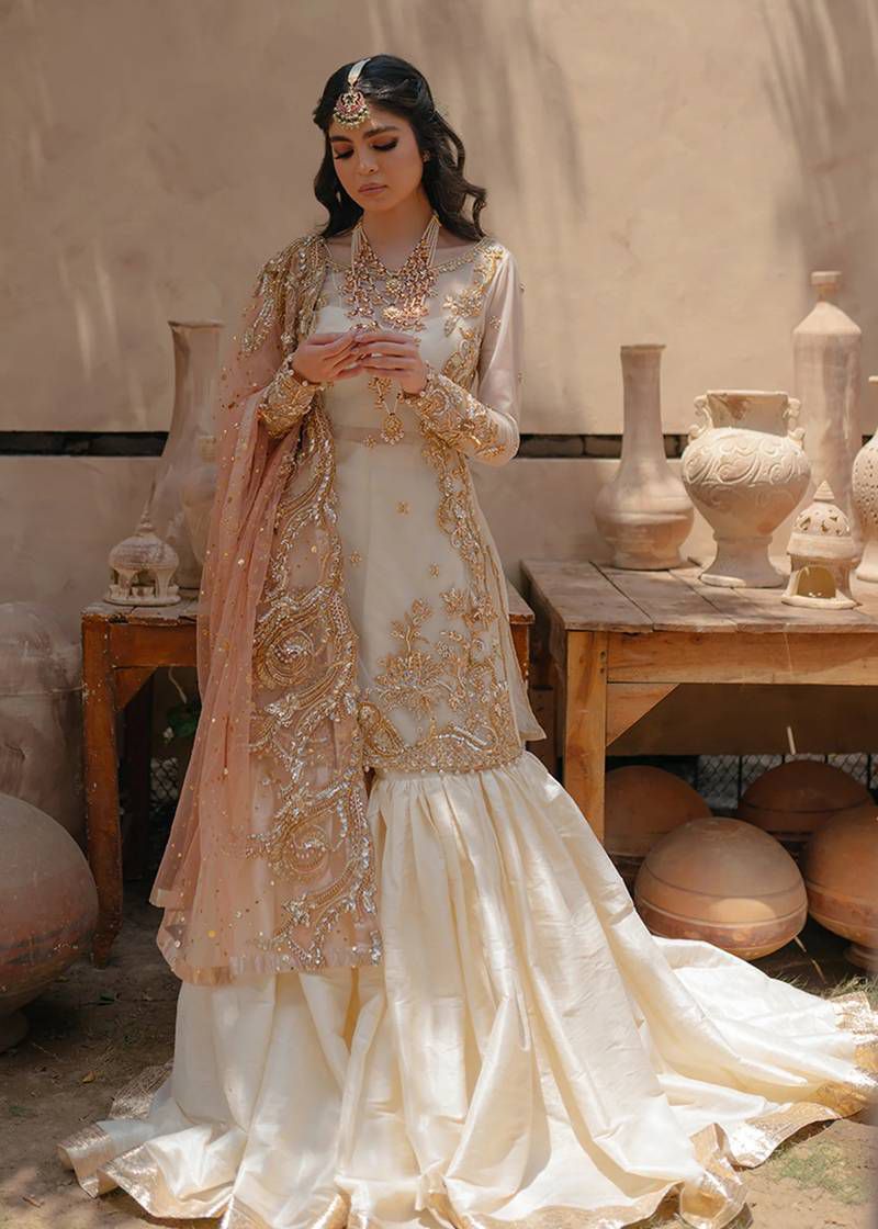 Nameera Wedding Wear | Hand-Embellished Organza Suit with Adda Work & Net Dupatta