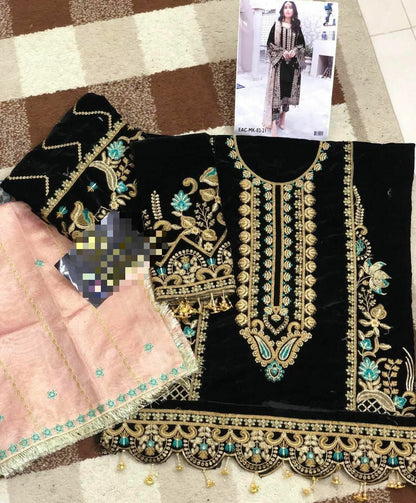 Emaan Adeel Luxury Velvet 3pc | Heavy Mysori Dupatta & Jamawar Trouser with Pulls